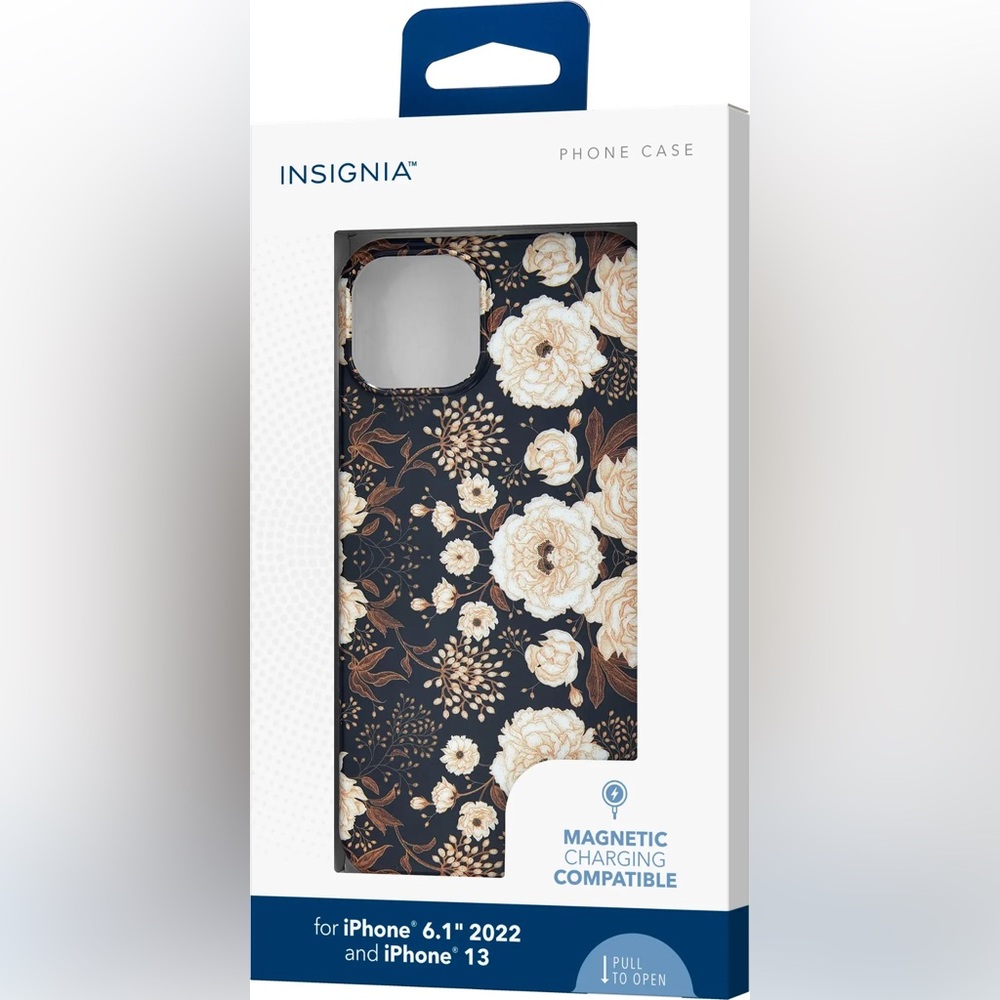 NWT Insignia Vintage Floral Hard shell case for IPhone 13